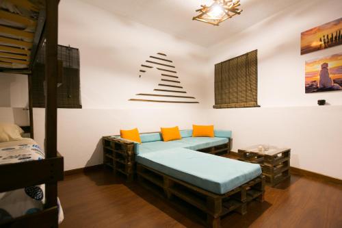 Cama ou camas em um quarto em Douro Surf Hostel