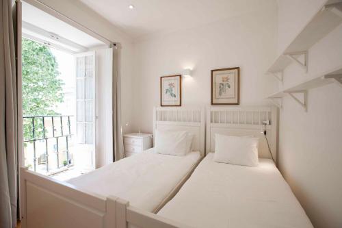 Lovely Apartment In Sintra