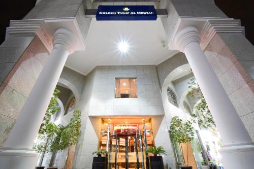 Фасад або вхід у Emaar Al Mektan Hotel