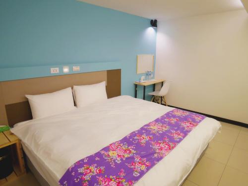Good Night Hotelにあるベッド