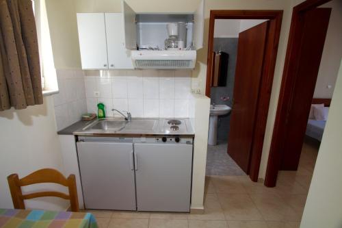 Gallery image of Nikos Apartments in Falasarna