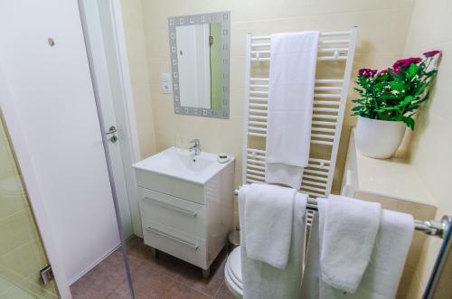 Un baño de Anabelle Bed and Budapest