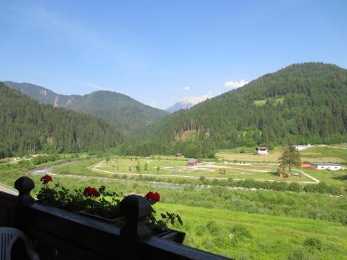 Gallery image of Albergo Krissin in Santo Stefano di Cadore
