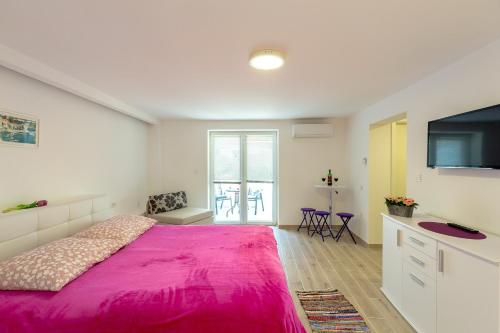 Apartment Hope