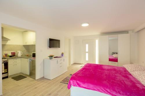 Apartment Hope