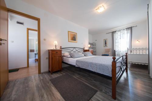 Luxury Mansarda Duplex - CITY CENTRE - Stone House