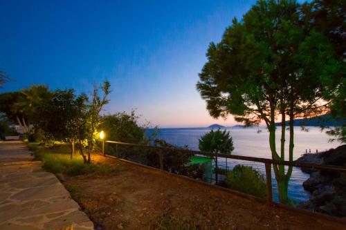 Foto dalla galleria di Kulube Hotel a Kalkan