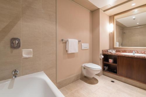 Ένα μπάνιο στο Distinction Hotel Rotorua