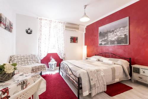 Un ou plusieurs lits dans un hébergement de l'établissement Sisi Apartment & Rooms