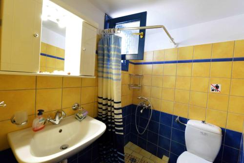 Koupelna v ubytování Kleo's Guesthouse