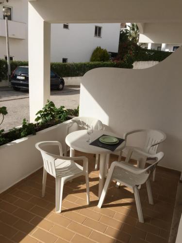 Fully Renovated Studio