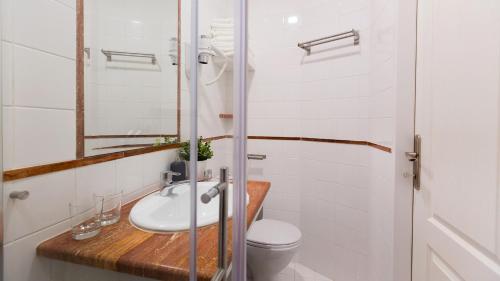Koupelna v ubytování Rooms Kaktus