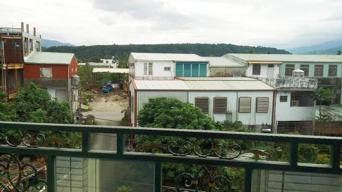 Pemandangan gunung umum atau pemandangan gunung yang diambil dari homestay