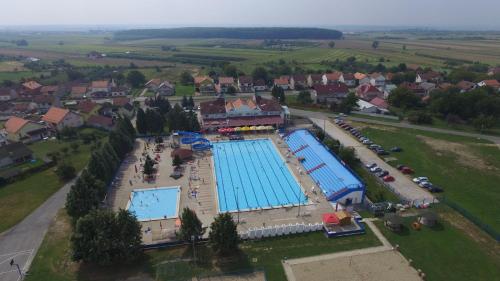 Imagen de la galería de Hotel Blaža, en Ðakovo