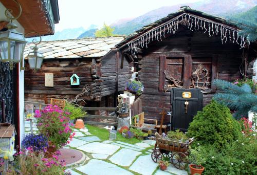 Afbeelding uit fotogalerij van Hotel Romantica in Zermatt