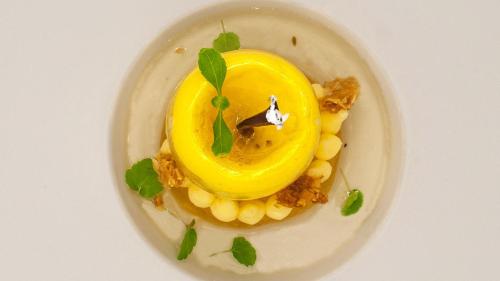 Gallery image of Hôtel-Restaurant L'Aquarelle in Breuillet