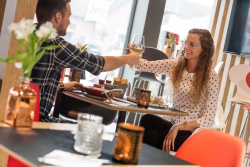 Clientes alojados en ibis Aalst