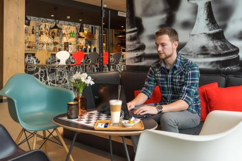 Clientes alojados en ibis Aalst