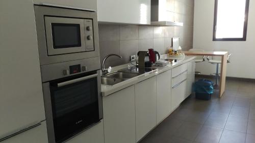 Cuina o zona de cuina de Anfa Place
