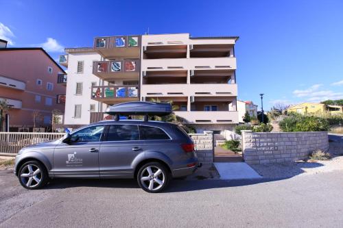 Apartments Miroslav – Photos 3