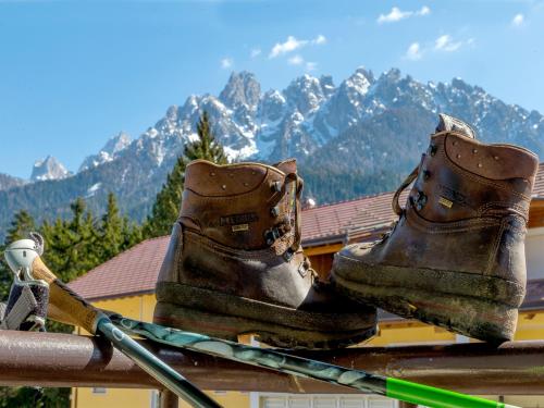 Nespecifikovaný výhled na hory nebo výhled na hory při pohledu z hotelu
