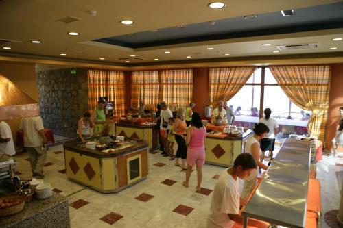 Фотография из галереи Lemnos Village Resort Hotel в городе Плати