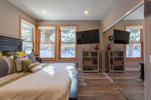 Gallery image of Snowcreek #881 - Phase V in Mammoth Lakes