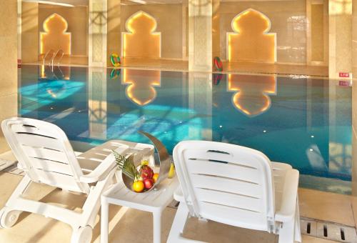Πισίνα στο ή κοντά στο Country Garden Phoenix Hotels Shenyang Yuhong