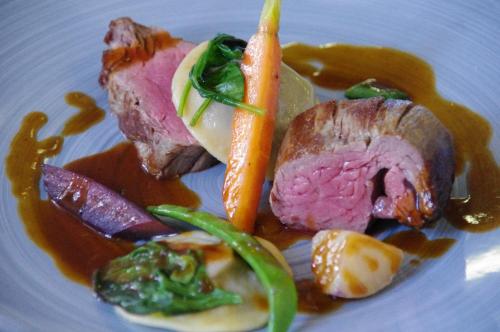 Gallery image of Logis Hotels Domaine du Châtelard in Dirac