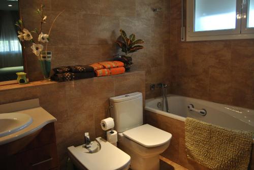 Kúpeľňa v ubytovaní Can Vinyals Holiday Home