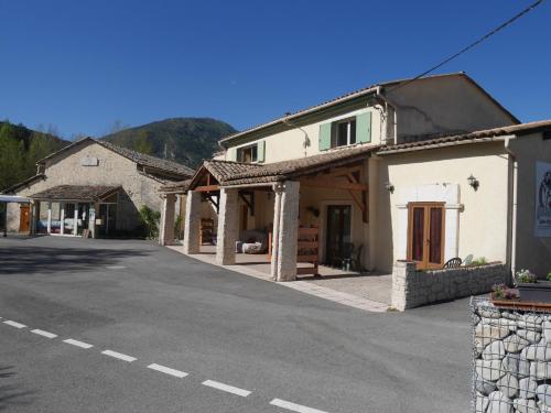 Φωτογραφία από το άλμπουμ του L'Oustaou Castellane σε Castellane