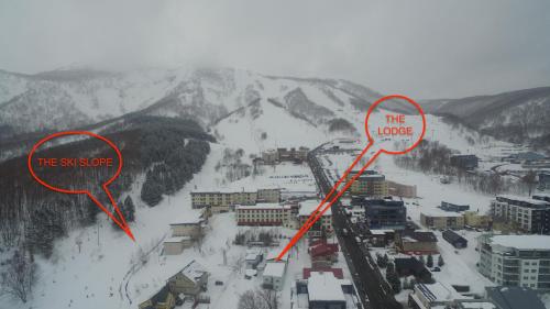 冬のAbsolute Niseko Lodgeの様子