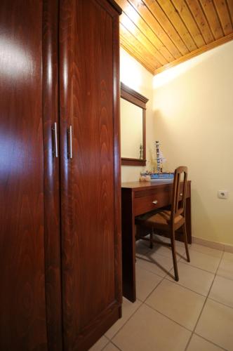 Φωτογραφία από το άλμπουμ του Haus Platanos Apartments & Bungalows by the Sea στη Βουρβουρού