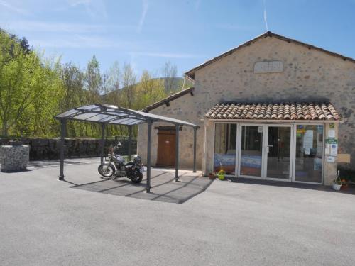 Φωτογραφία από το άλμπουμ του L'Oustaou Castellane σε Castellane