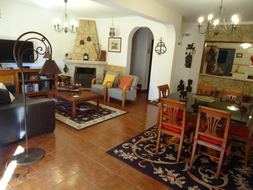 Casa da Ribeira (Sesimbra)