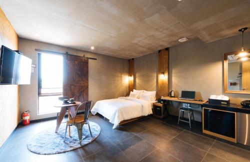 Kuhinja oz. manjša kuhinja v nastanitvi Boutique Hotel XYM Pyeongtaek