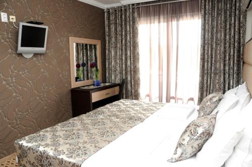 Gallery image of Hotel Lion in Ulcinj