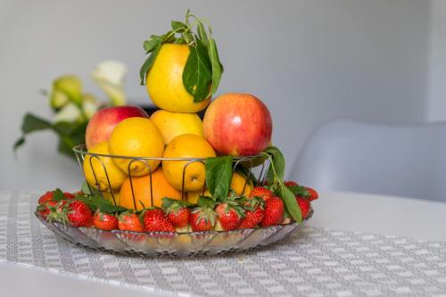 Makanan di atau berdekatan apartmen