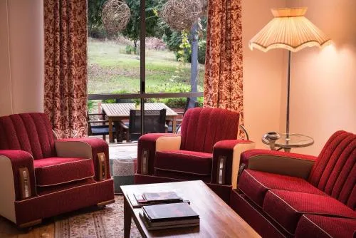 Veritas Cottage picture