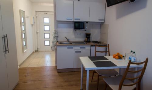 Pension König tesisinde mutfak veya mini mutfak