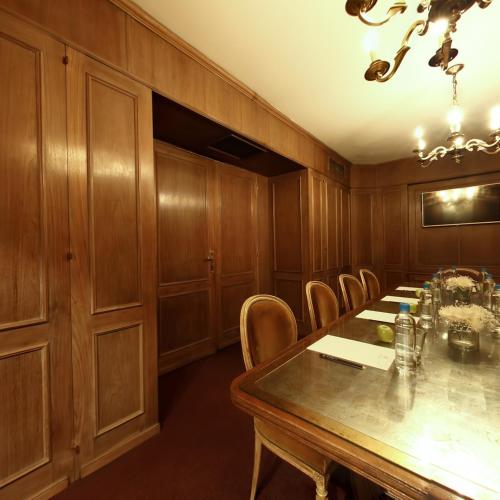 a conference room with a long table and chairs at Carsson Hotel Downtown Buenos Aires in Buenos Aires