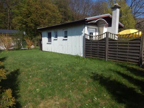 Κήπος έξω από το Bungalow NR. 9