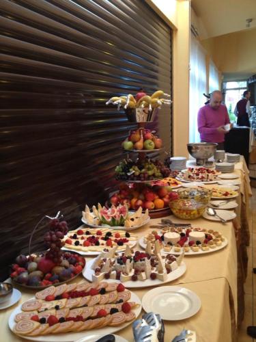 Mad på hotellet eller i nærheden