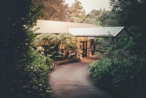 a building with a walkway in front of it at Belle Le Vie in Sassafras