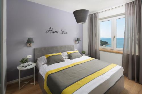 Apartment Zulijani Helis B5