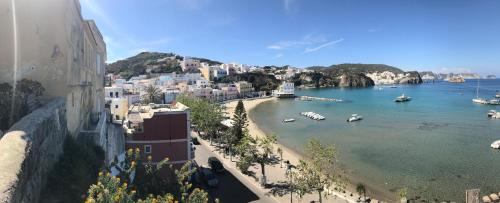Gallery image of Casa Tatillo - Immobilevante in Ponza