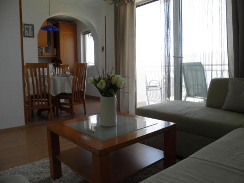 Apartment Adria