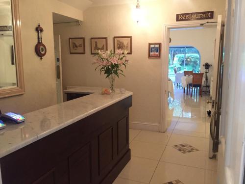 Gallery image of Norfolk House in Maidenhead