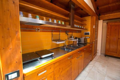 Una cocina o zona de cocina en Tempio