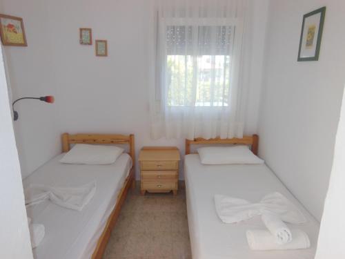 Gallery image of Apartments Monika in Kriopigi